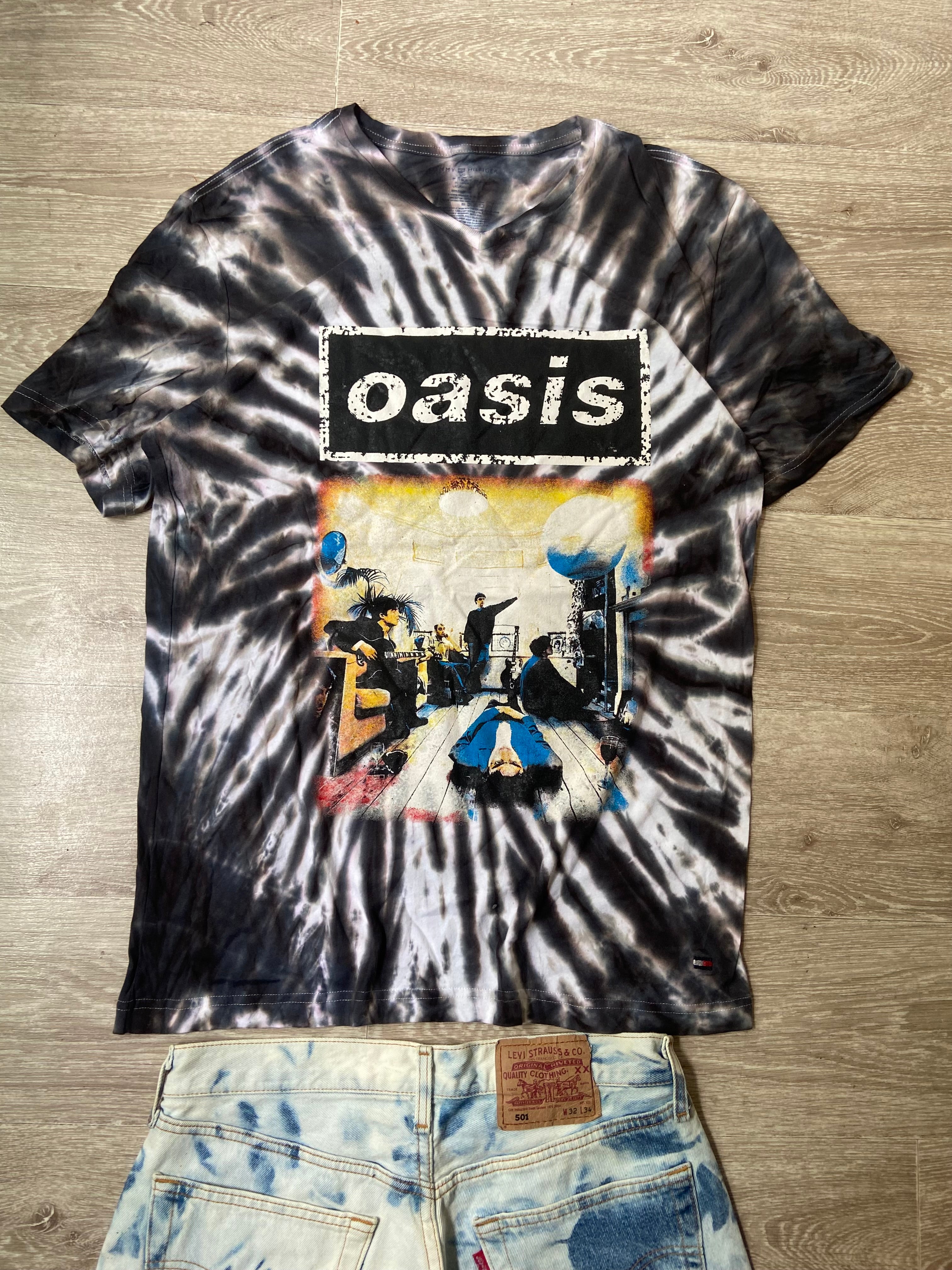 Graphic T-shirt Oasis (M)